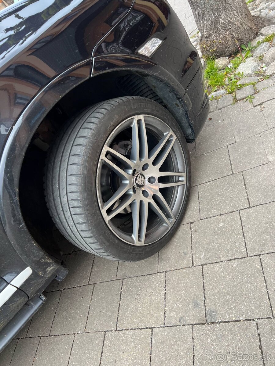 Predam elektroni rozteč 5x130 r21