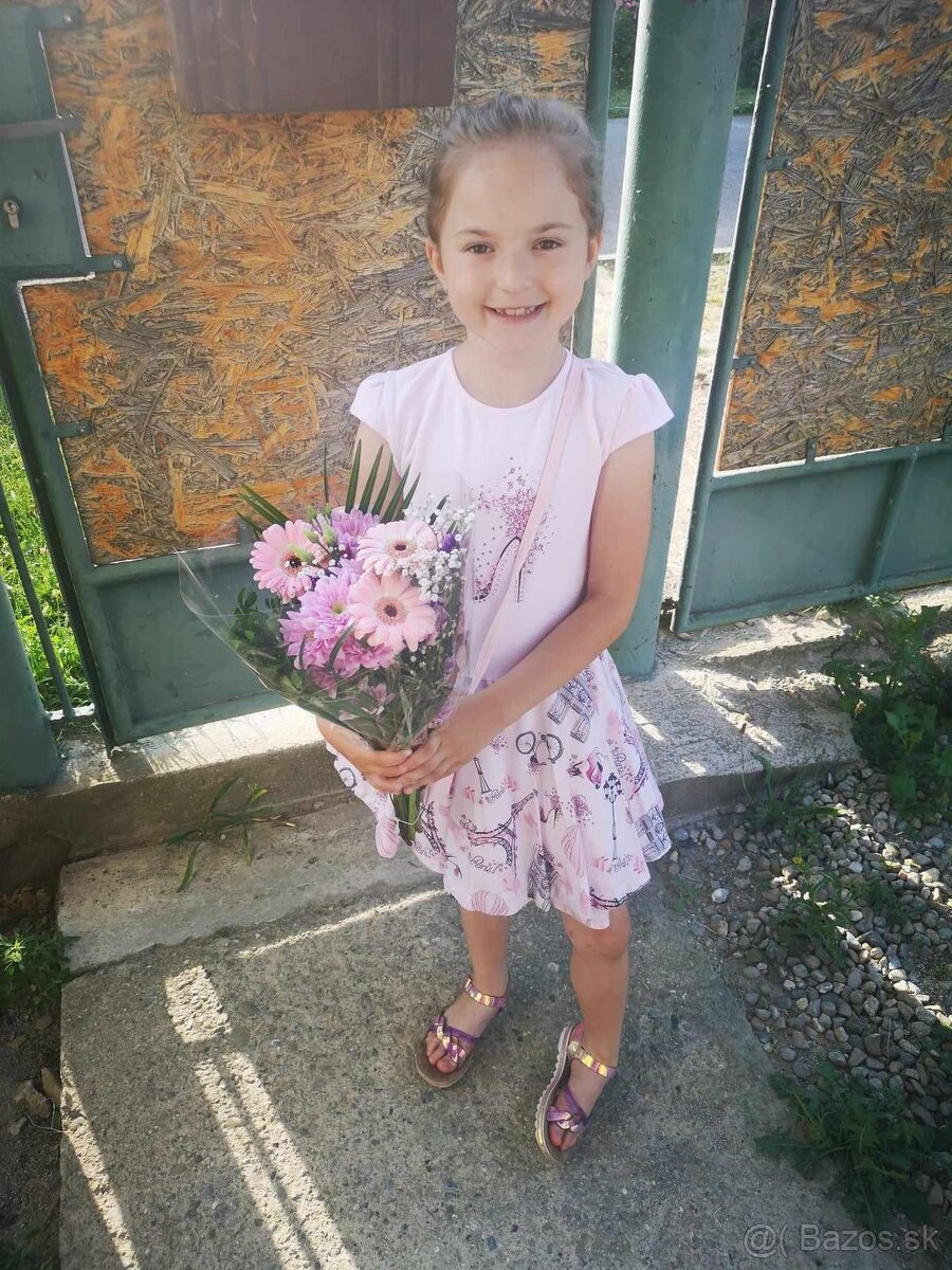 Nádherné šaty Ariana Dee