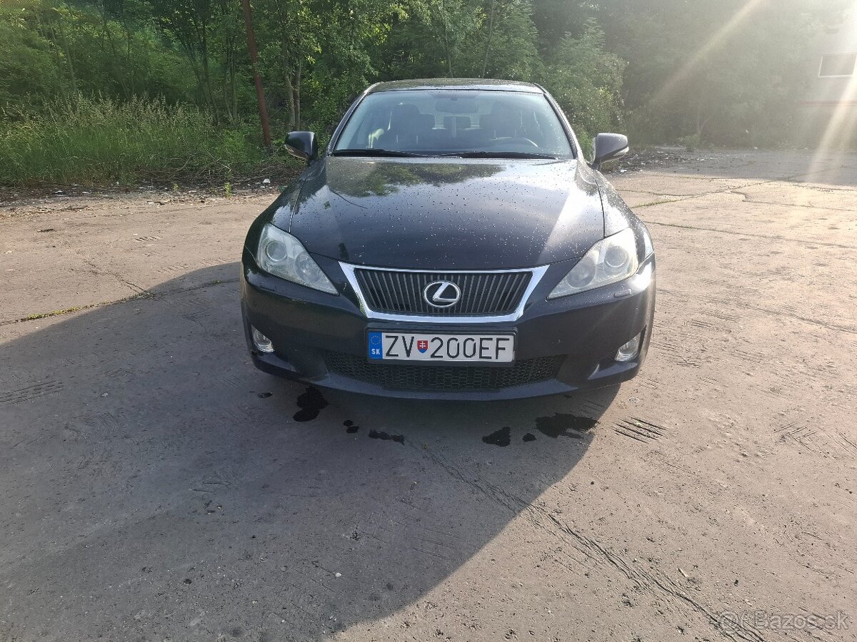 Lexus IS250 2.5 benzín 153 kW, r.v. 2009