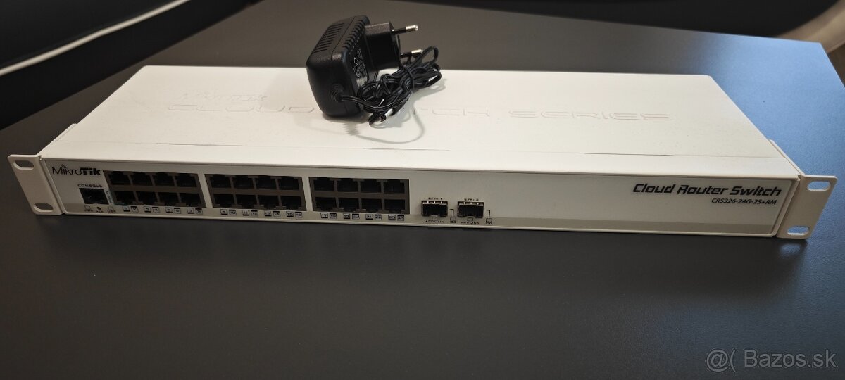 MikroTik CRS326-24G-2S+RM