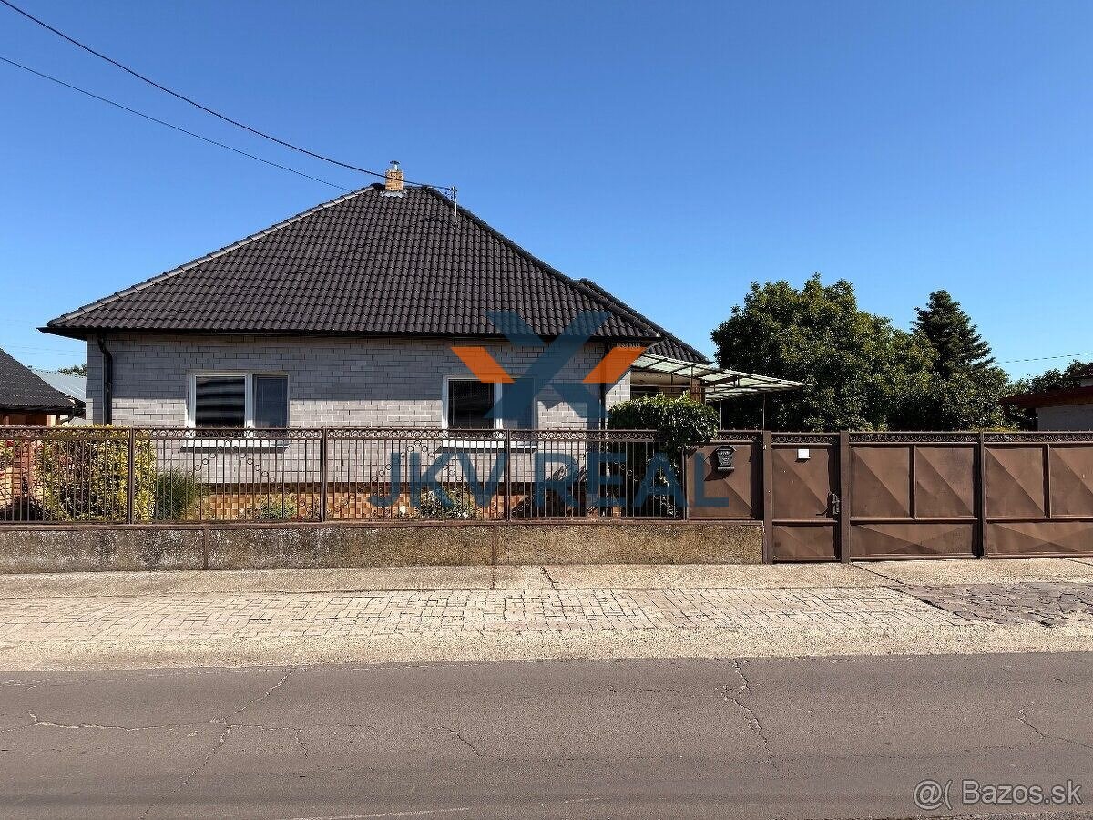 Na predaj rodinný dom s dušou a investičným potenciálom v Bá