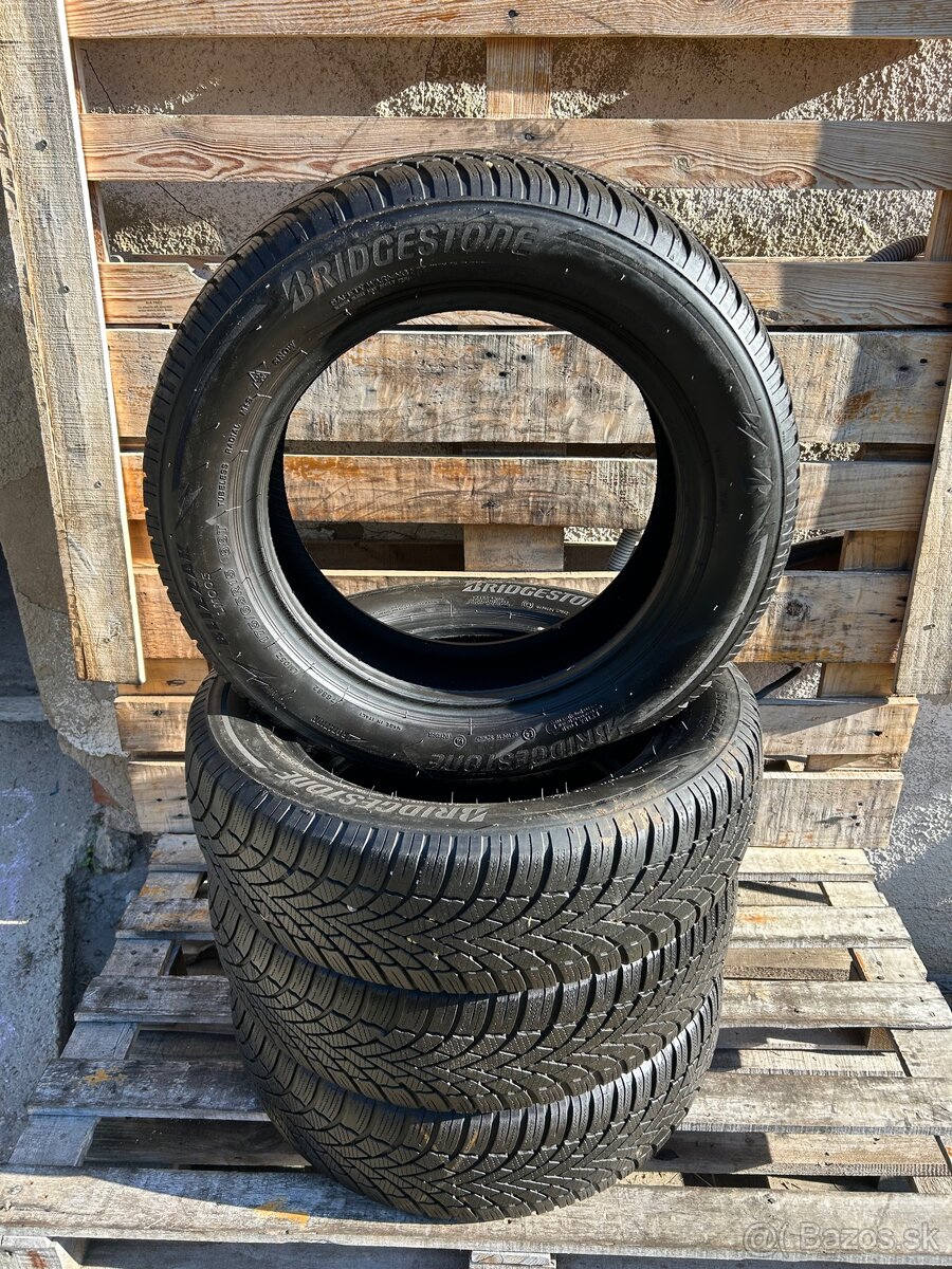 Bridgestone Blizak 175/65/15”zimne