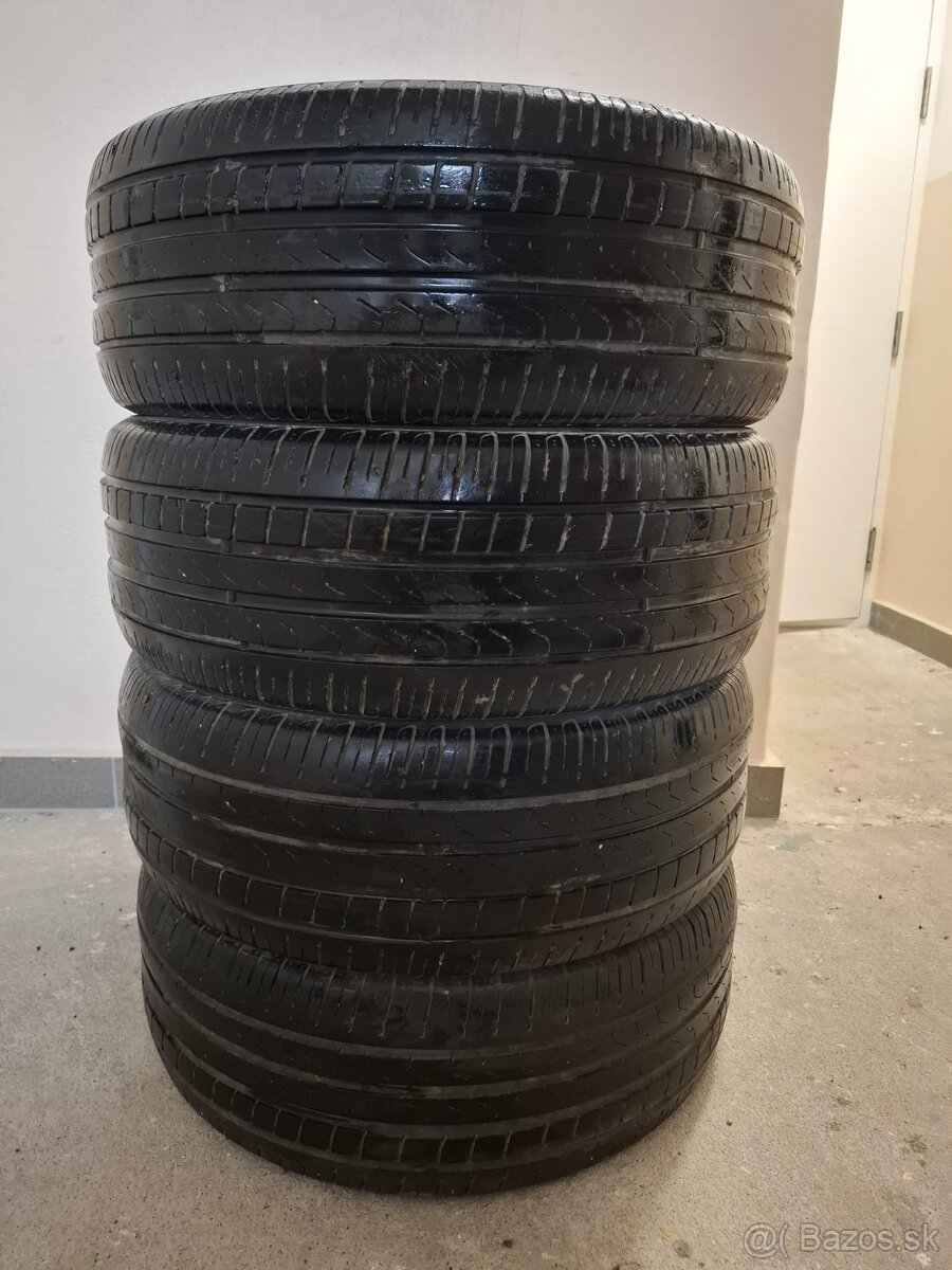 Jazdené letné pneu 4ks 235/50 R19 99V Pirelli Socrpion Verde