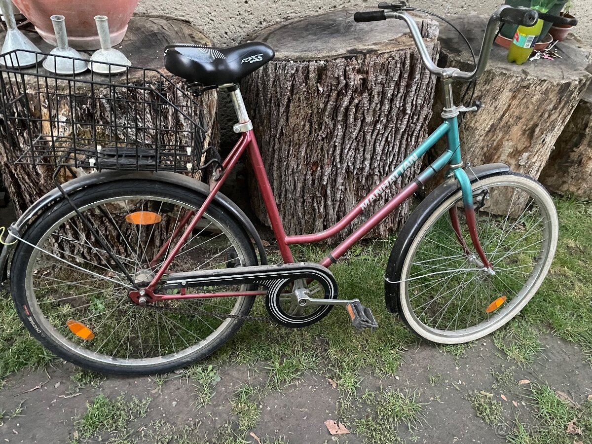 Predam ,darujem starší mestský bicykel