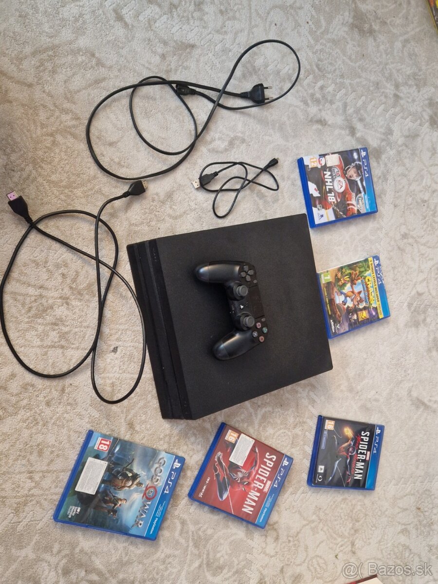Ps4 Pro 1tb + ovládač + 5 hier