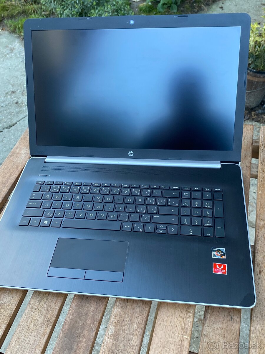 Notebook HP 17-ca0001nc 17,3” AMD Ryzen 5,8GBDDR4,256GBSSD