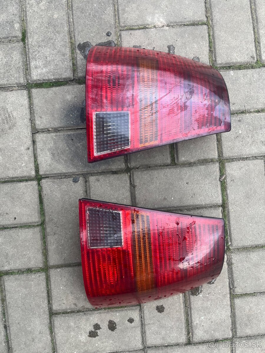 Golf 4 Variant zadné svetlá