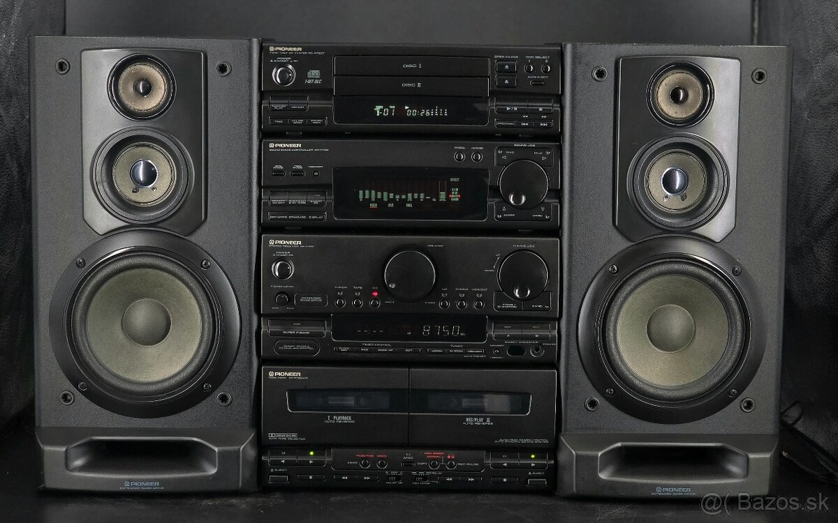 Predam  zostavu PIONEER P720
