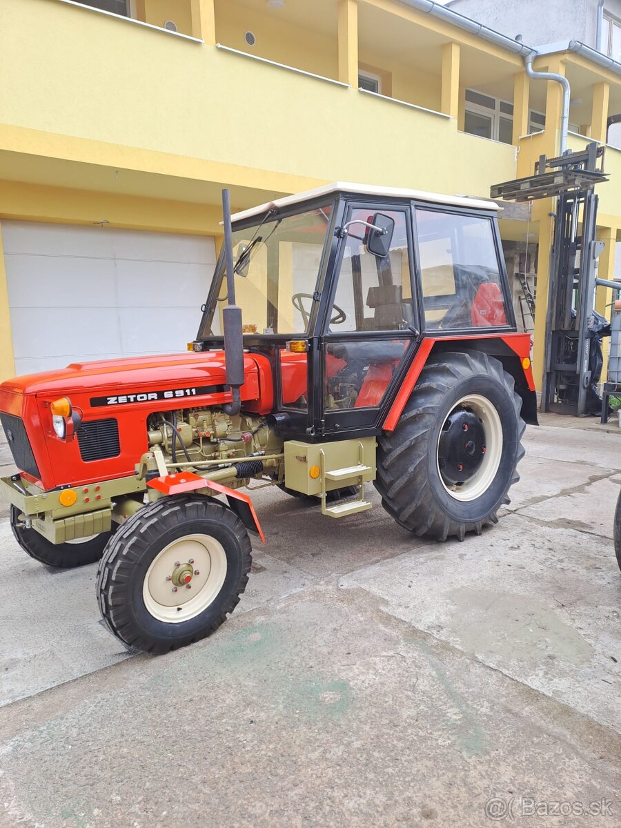 Zetor 6911