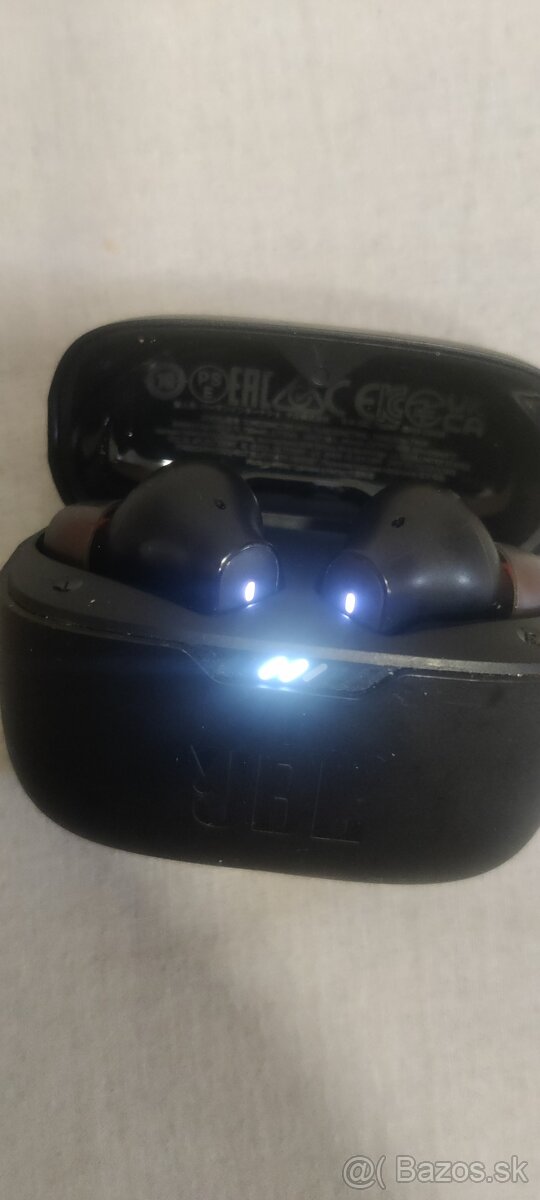 JBL Tune 230NC TWS