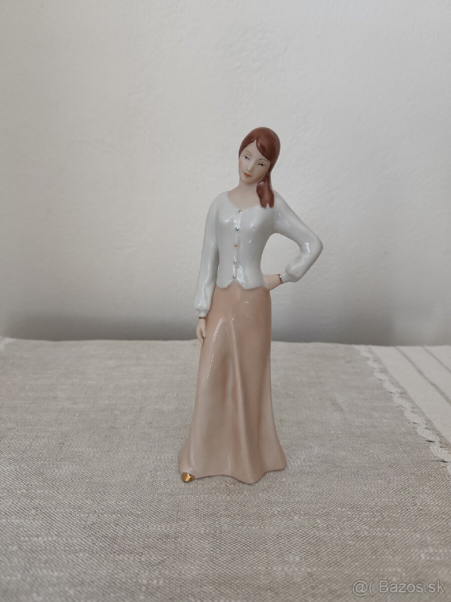 Royal dux žena dievča porcelánová soška