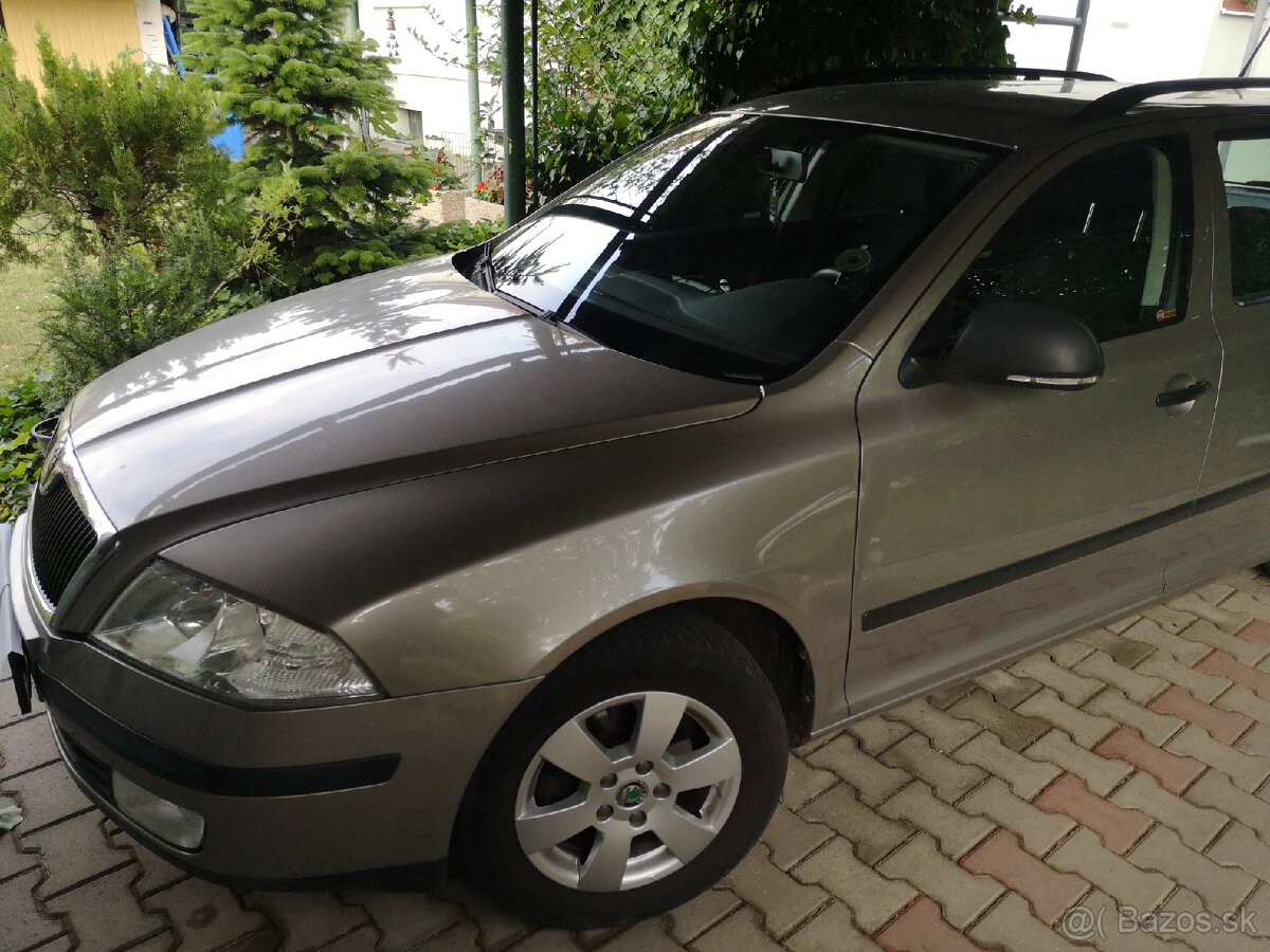 Škoda octavia tour 1.6 benzín