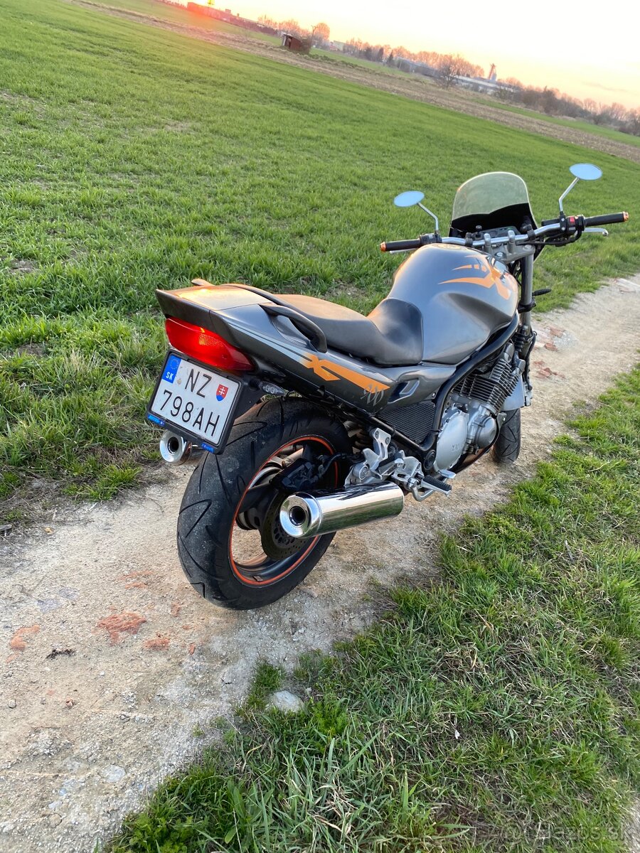 Yamaha XJ900S