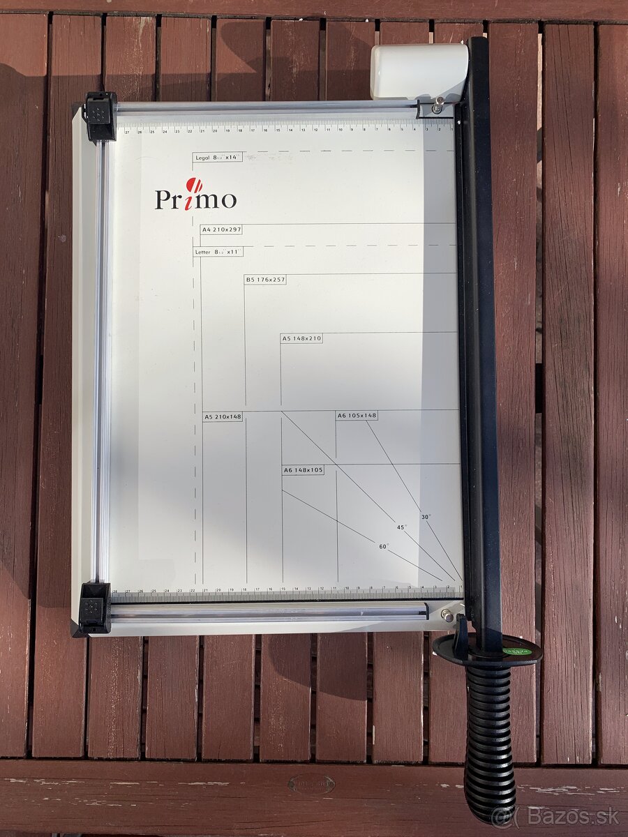 Primo rezačka na papier