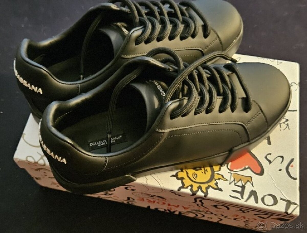 Predam topanky Dolce & Gabbana 44EU, nesadla velkost.