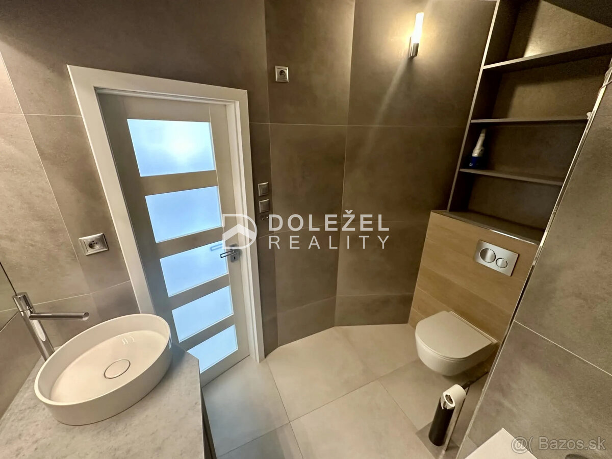 Na predaj 3 izbový byt s klímou a loggiou / KVP – Wurmova