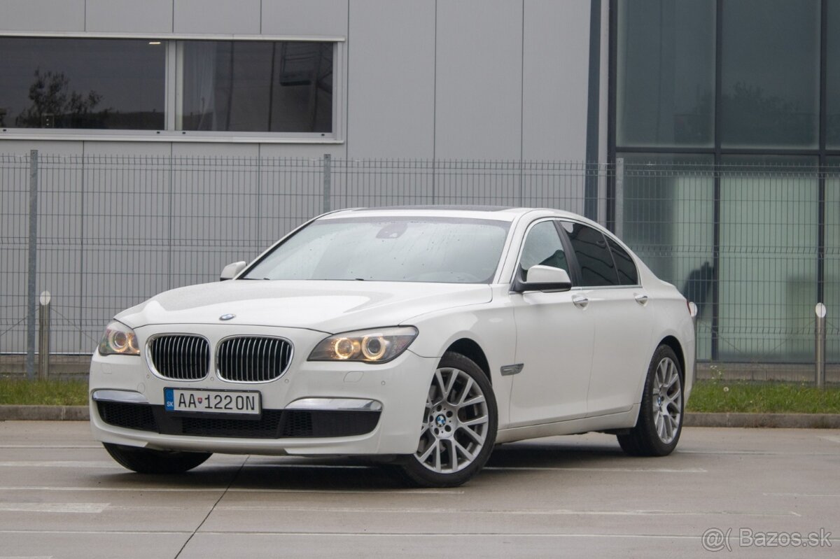 BMW Rad 7 740d xDrive 01/2011