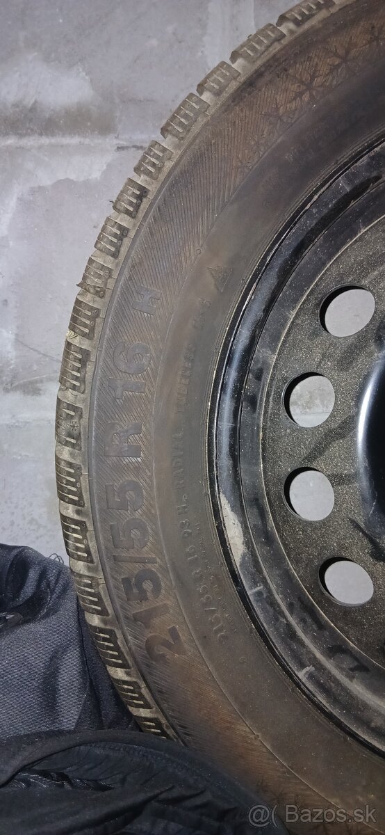 pneumatiky s plechovými diskmy