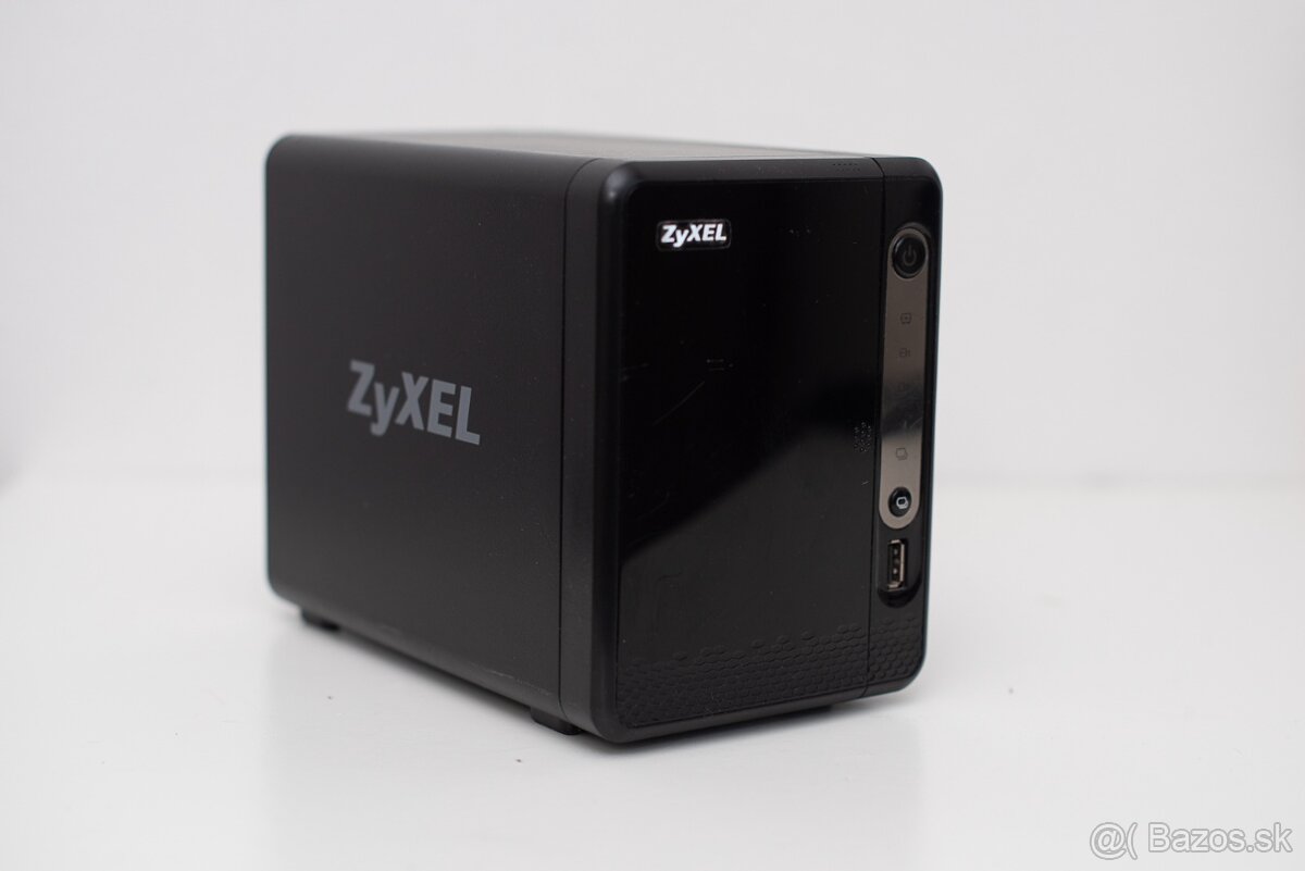 Dátové úložisko ZYXEL NSA320S + 2TB HDD
