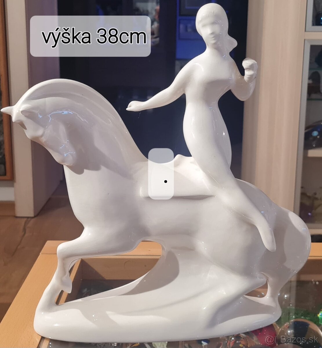 Socha Jaroslav Ježek