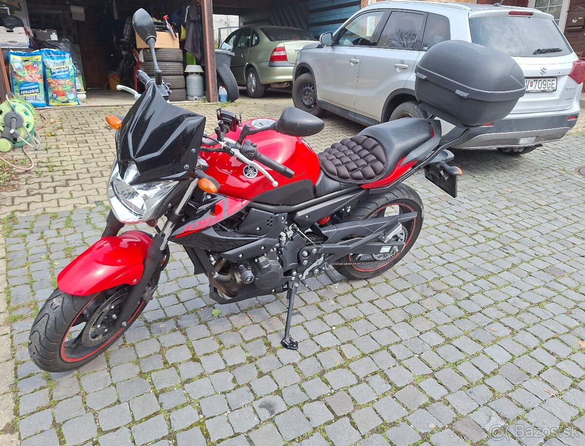 Yamaha XJ6