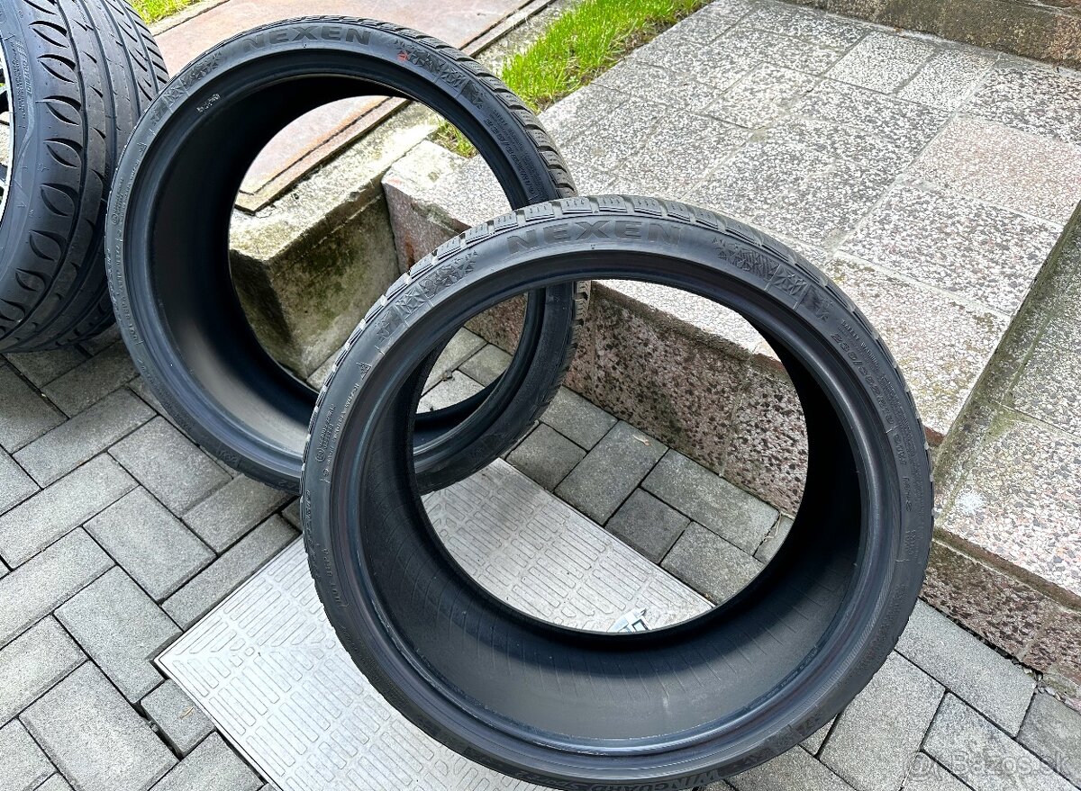 2x 235/35 R19 zimné pneu NEXXEN