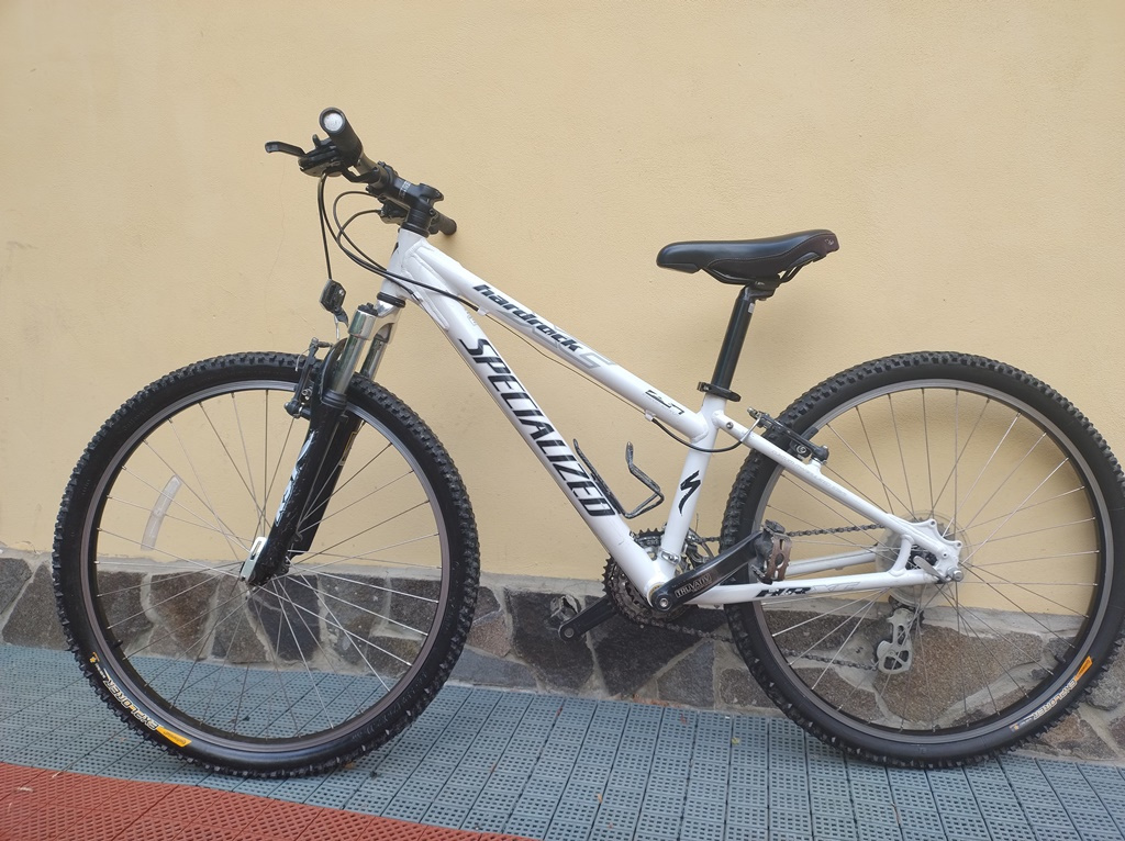 Detsky horsky bicykel SPECIALIZED HARDROCK