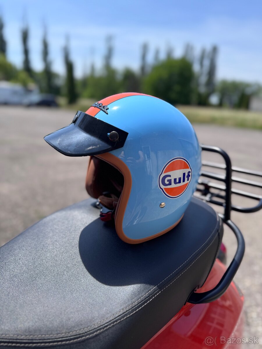 Prilba GULF na skúter motorku harley