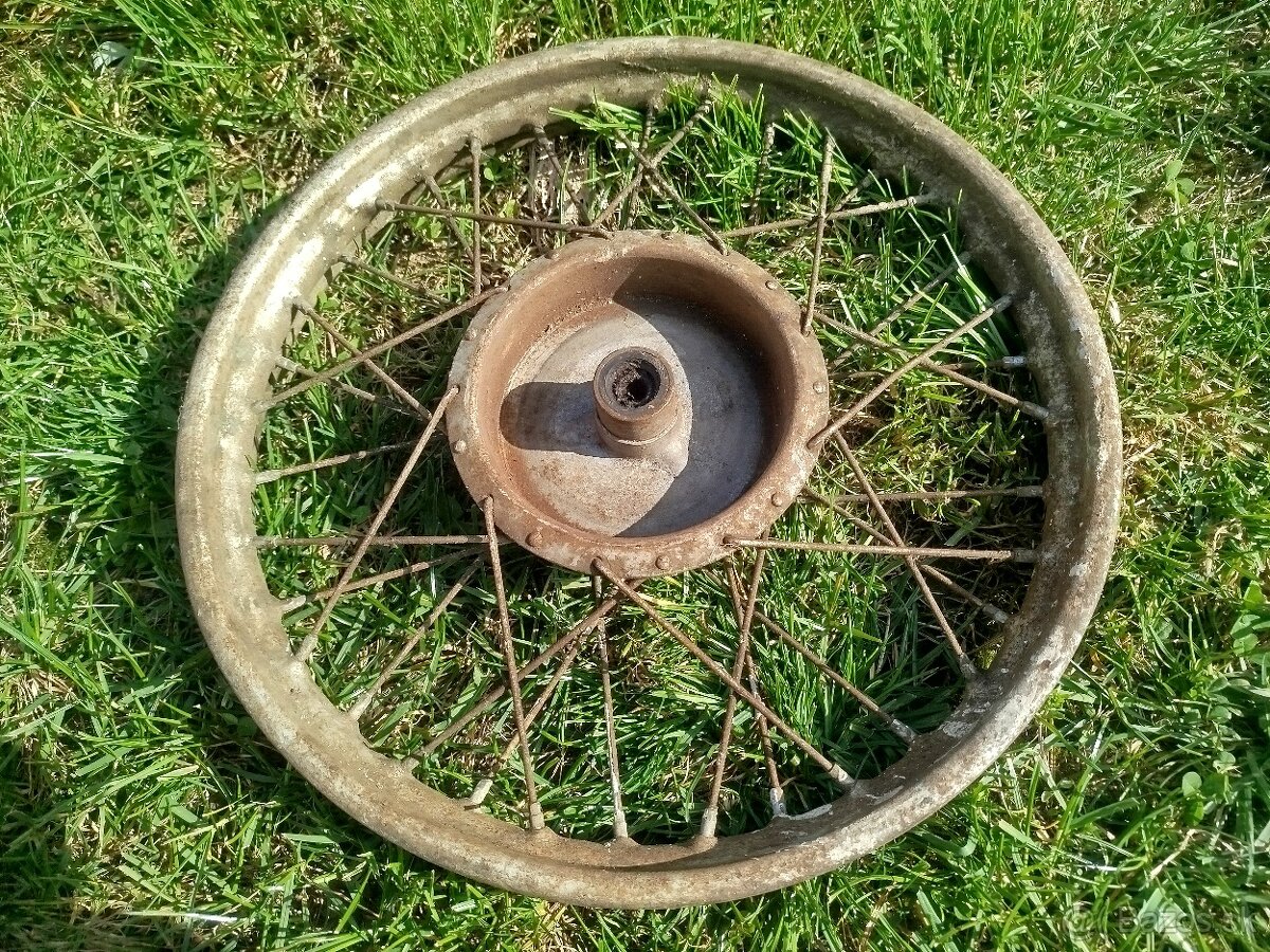 Jawa polbubon koleso