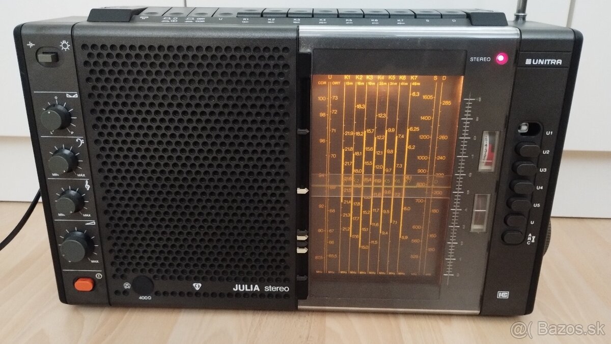 Predám radio prijímač Unitra Júlia Stereo Model DMP501