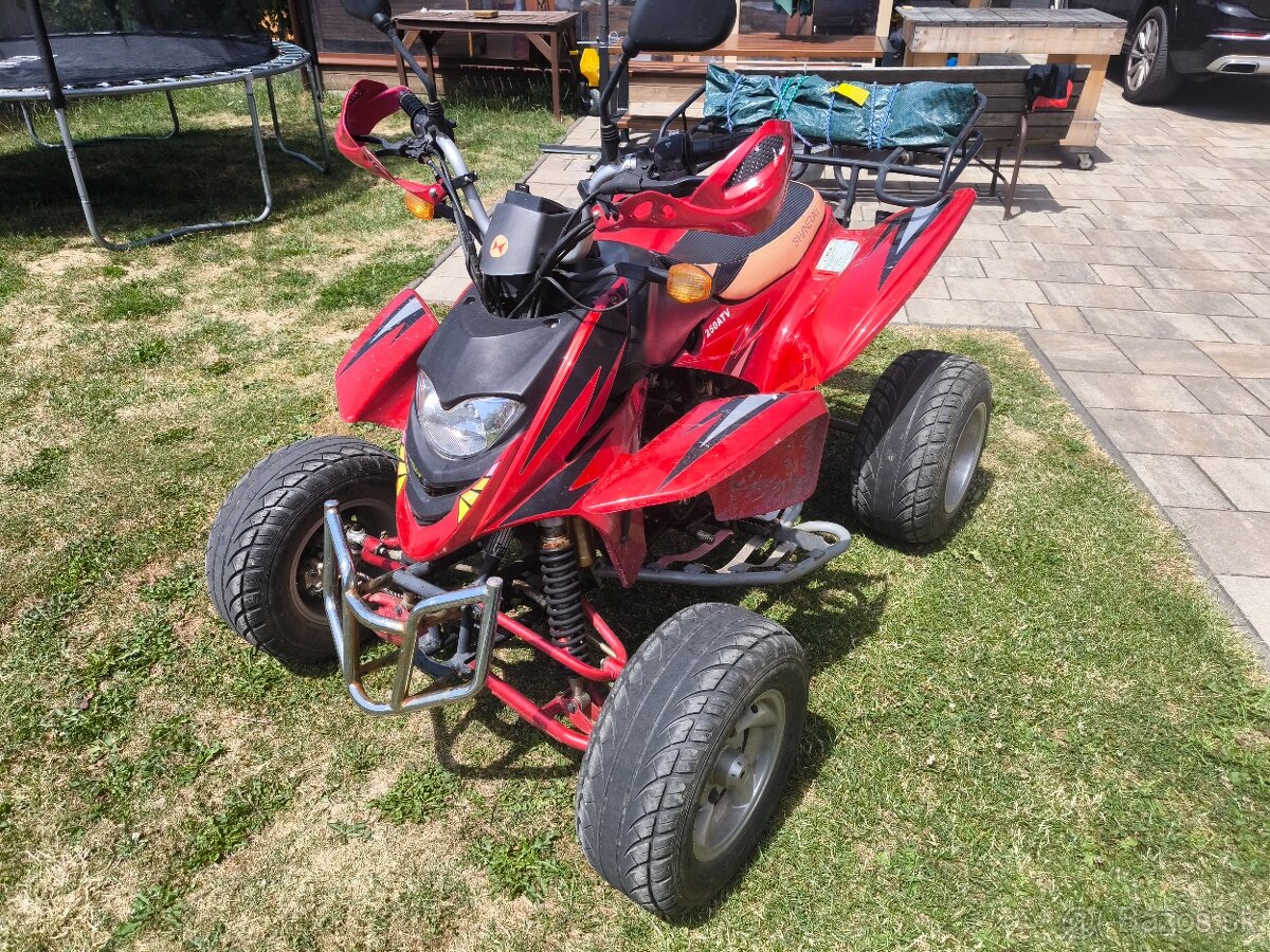 Štvorkolka ATV 250cm3