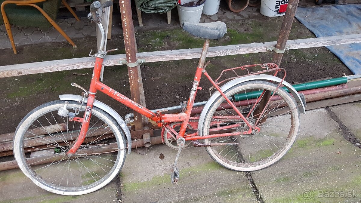 Stary bicykel