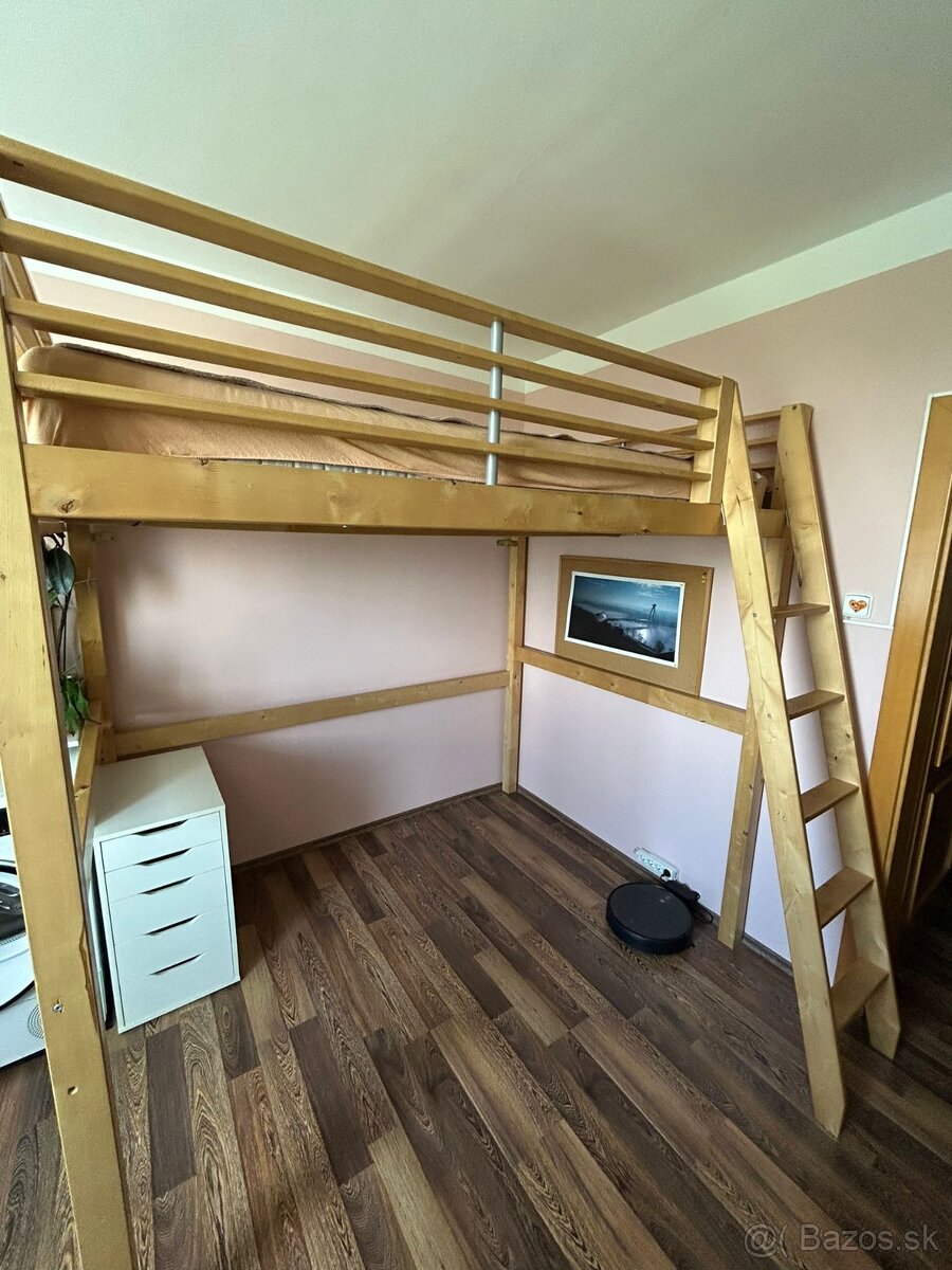 Poschodová posteľ