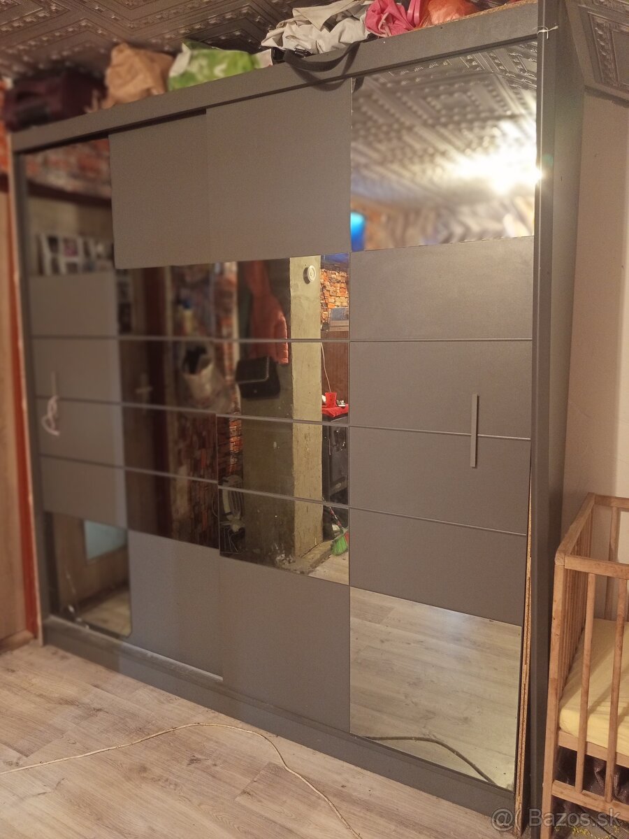 Skriňa na predaj