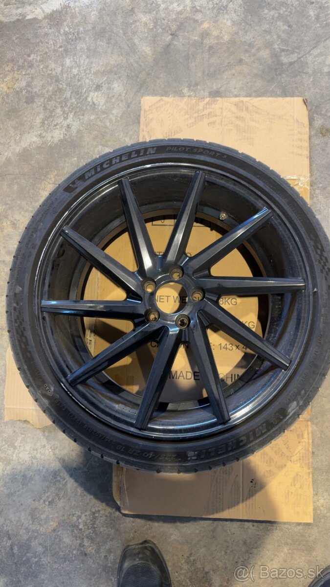 Disky Vossen R18 5x100