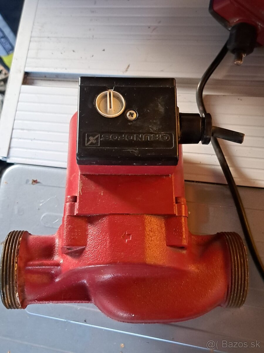 GRUNDFOS UPS 32-55 180 OBEHOVE ČERPAFLO