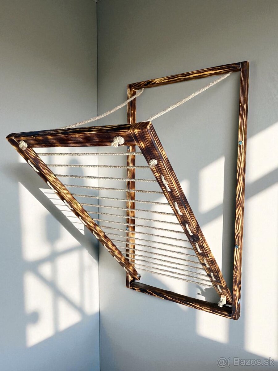 Do kupeľne na stenu: Štýlový sušiak