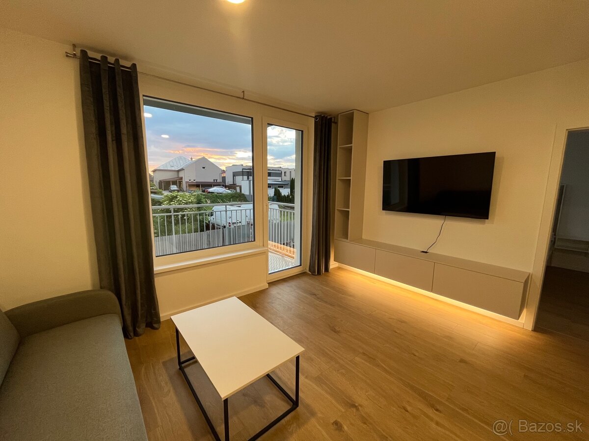 Prenájom 2-izbového bytu v Ždani – novostavba