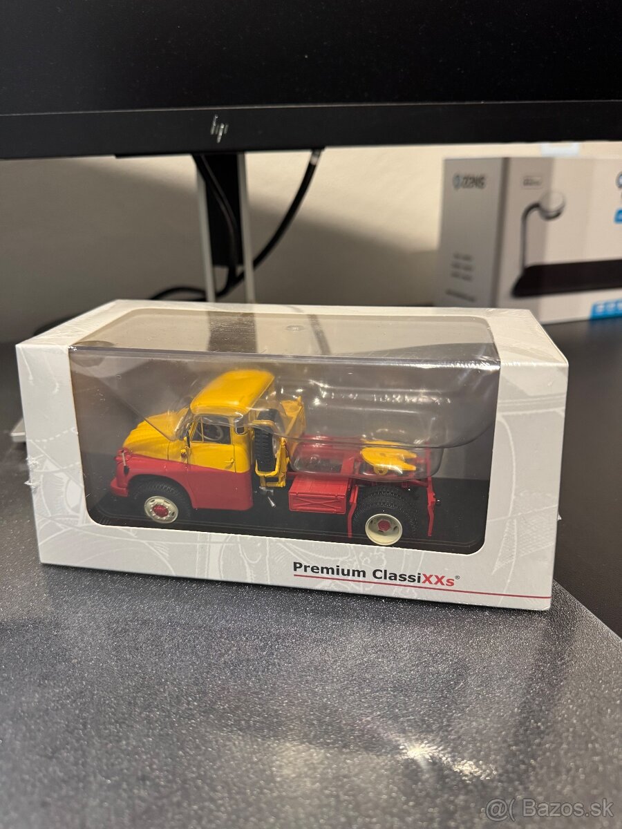 Tatra 138 NT 4x4 - 1:43 - Premium ClassiXXs