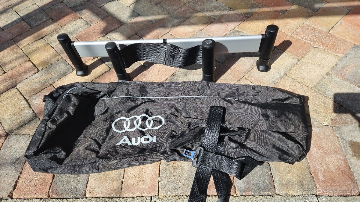 AUDI vak na lyže + rozpera do kufra