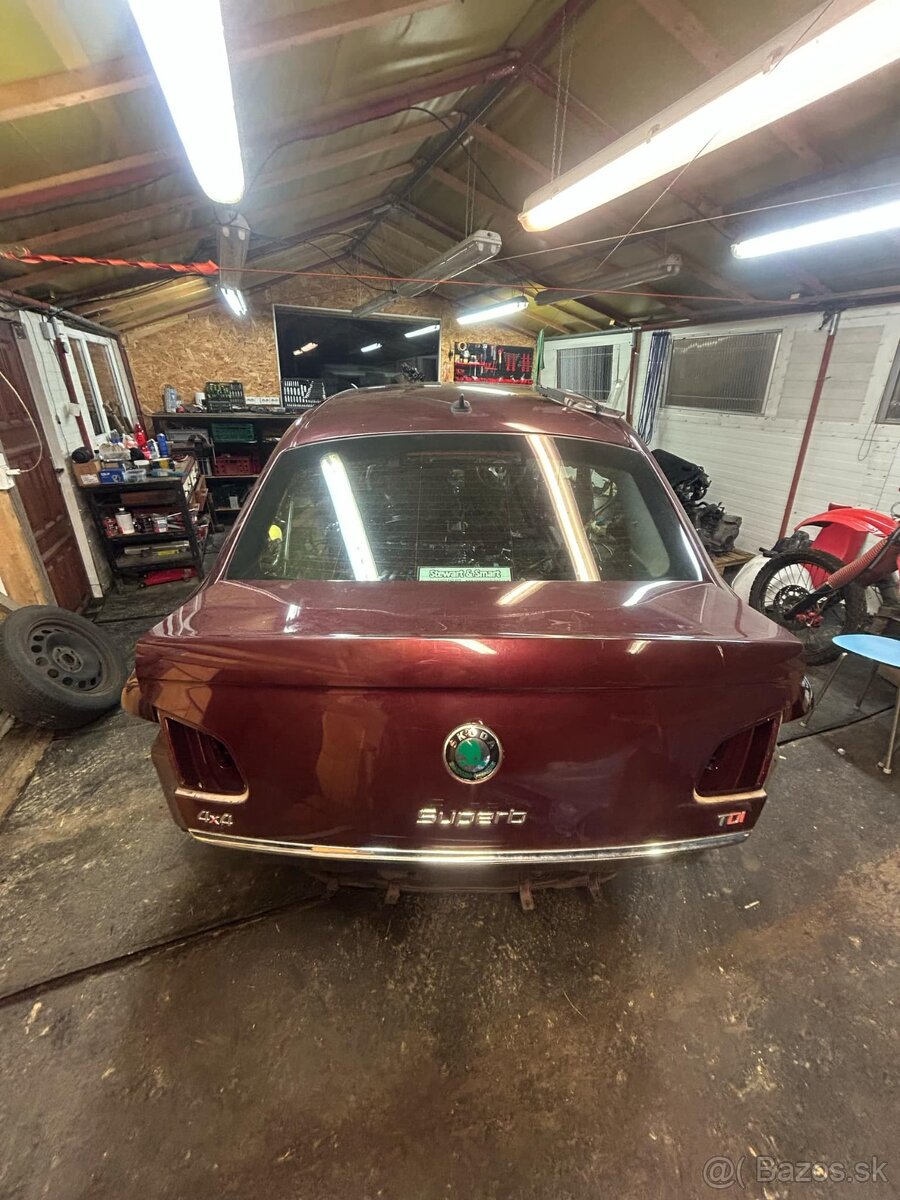 superb twindoor