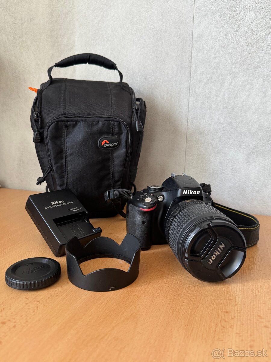Nikon D5100 s objektívom Nikkor AF-S DX 18-105mm