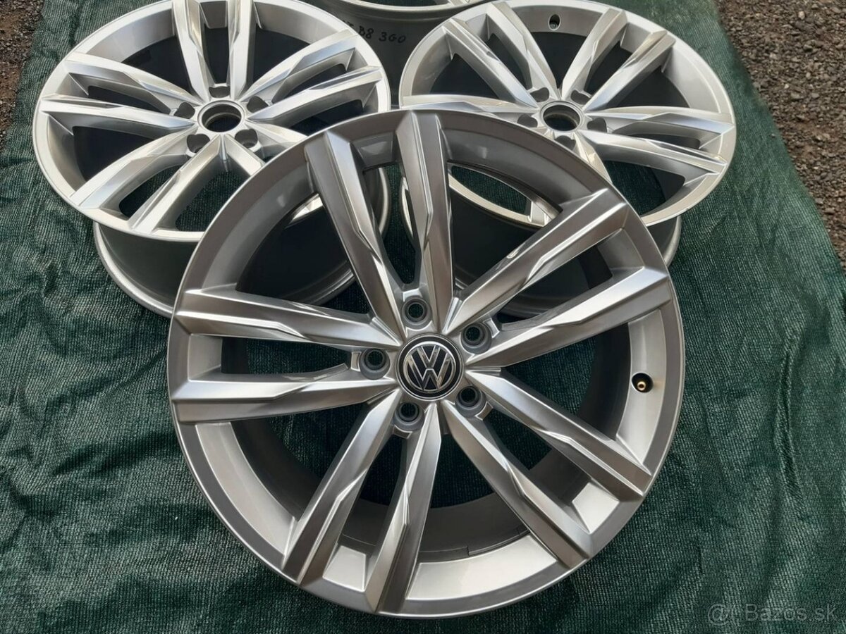 Alu disky Volkswagen PAssat b8 Dartfort silver R18