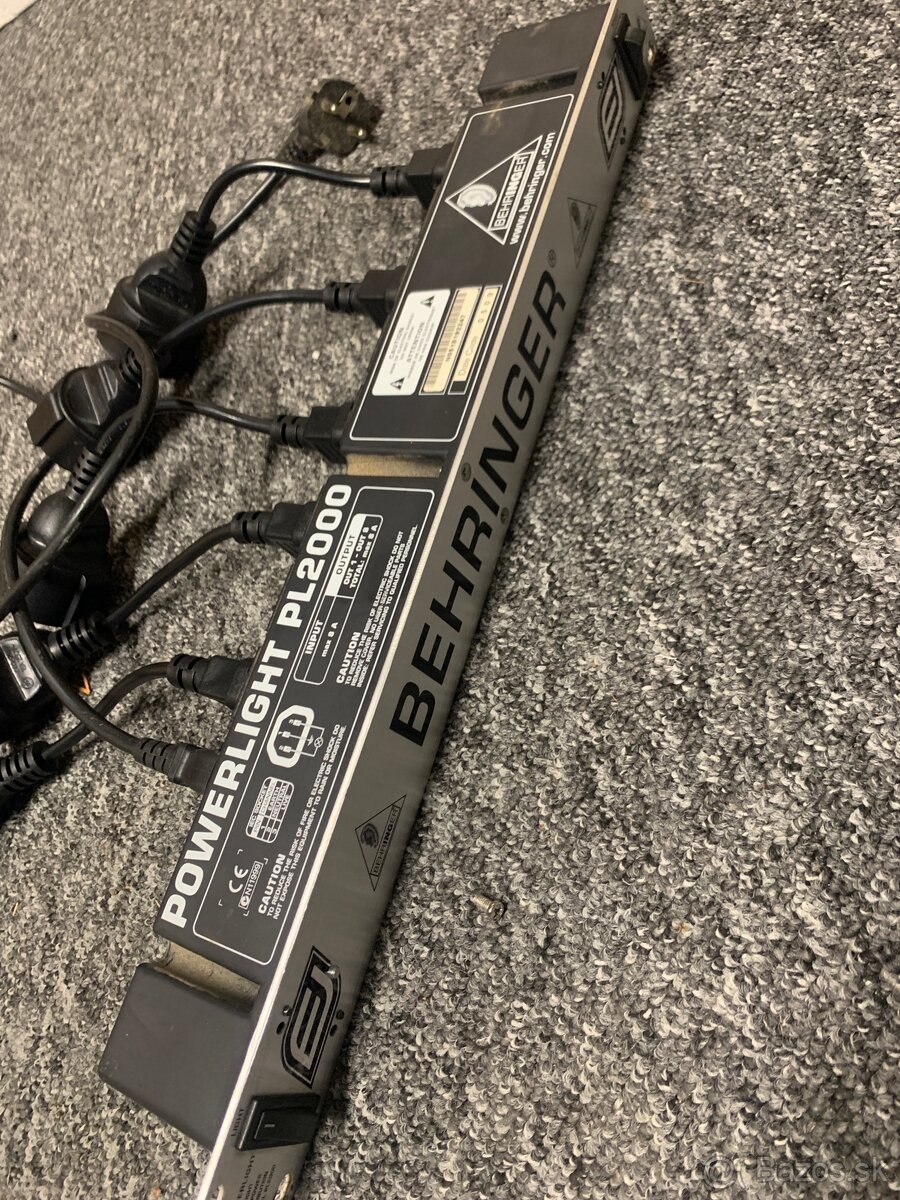 Behringer powerlight PL2000