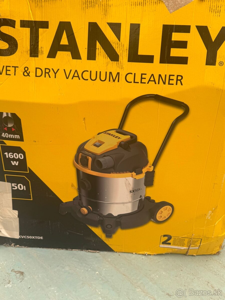 Priemyselný vysávač Stanley Wet&Dry SXVC50XTDE