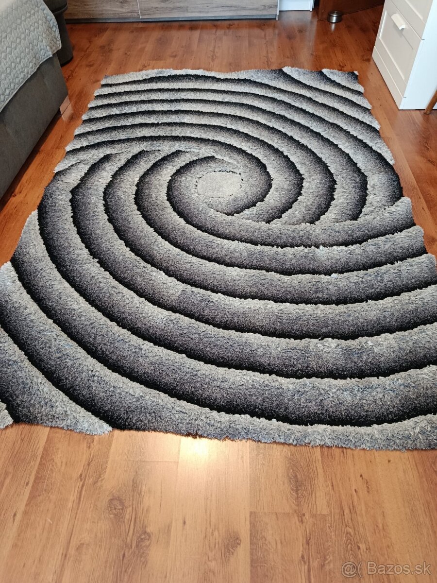 Koberec 120x230