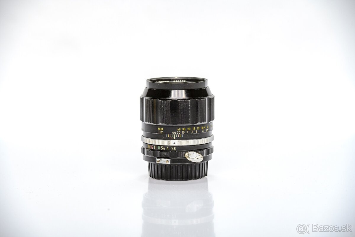 Nikon/Nikkor-P 105mm f/2.5 MF