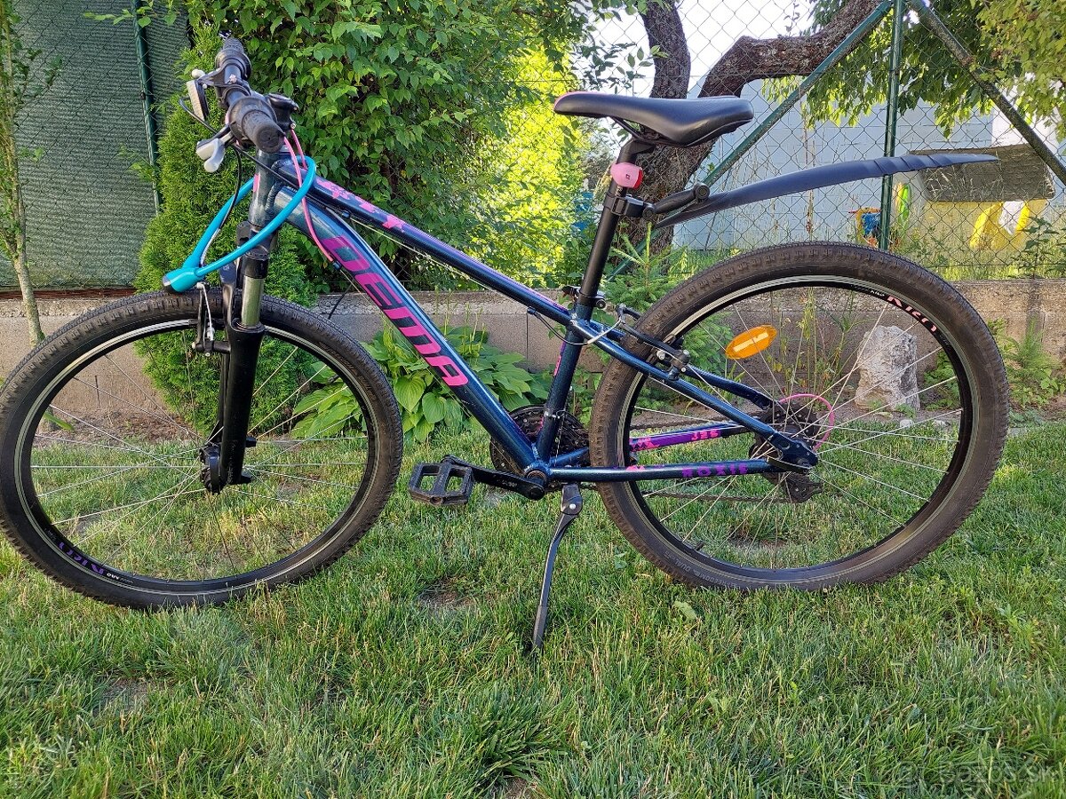 Dievčenský bicykel