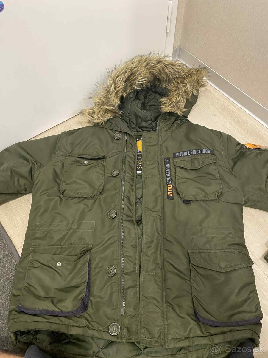 Bundy Pitbull West Coast a Alpha Industries