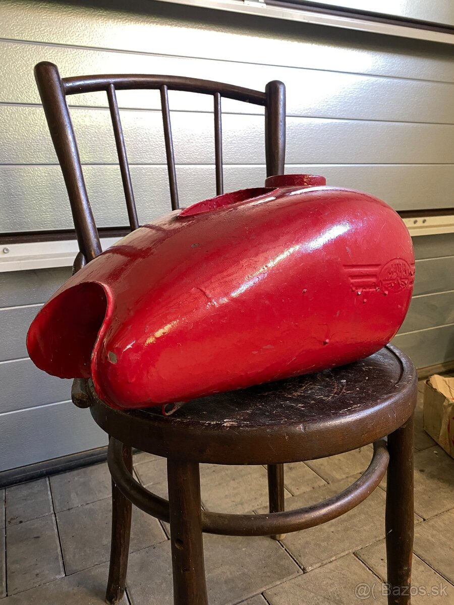 Nádrž Jawa 250/350 perak komunista